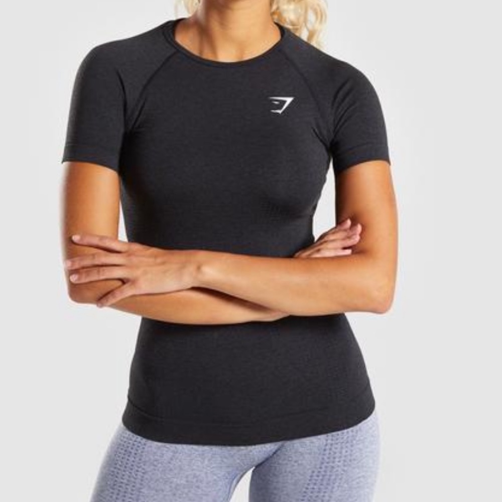 Gymshark vital seamless black shirt